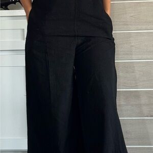 Elegant Black Wide-Leg Pants